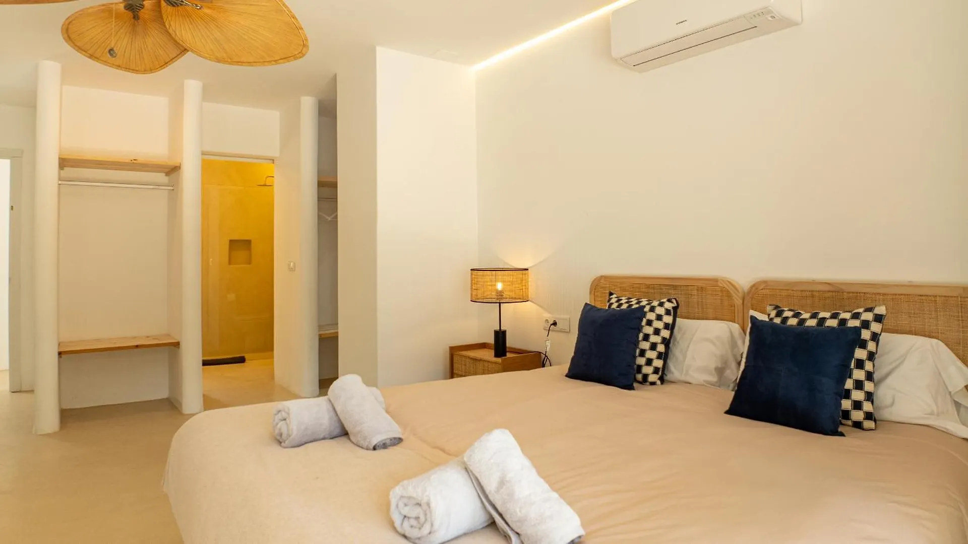 Villa Clara Ibiza سانتا أيُلاريا ذيس ريو