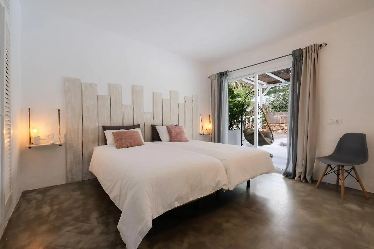 Villa Clara Ibiza Santa Eularia des Riu İspanya